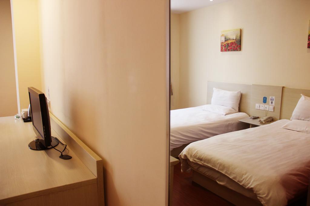 Hanting Hotel Ji'Nan Baotuquan Hongjialou Exterior photo